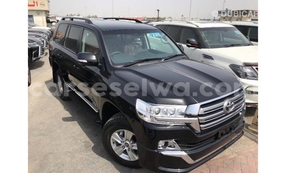 Buy Import Toyota Land Cruiser Black Car in Import - Dubai in East Mahé Buy Import Toyota Land Cruiser Black Car in Import - Dubai in East Mahé