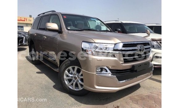 Buy Import Toyota Land Cruiser Other Car in Import - Dubai in East Mahé Buy Import Toyota Land Cruiser Other Car in Import - Dubai in East Mahé