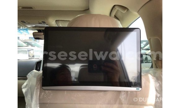 Buy Import Toyota Land Cruiser Other Car in Import - Dubai in East Mahé Buy Import Toyota Land Cruiser Other Car in Import - Dubai in East Mahé