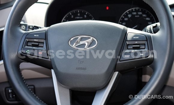 Buy Import Hyundai Creta Beige Car in Import - Dubai in East Mahé Buy Import Hyundai Creta Beige Car in Import - Dubai in East Mahé