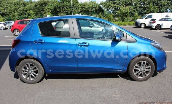 Acheter Occasion Voiture Toyota Yaris Bleu à Anse Volbert, Îles intérieures Acheter Occasion Voiture Toyota Yaris Bleu à Anse Volbert, Îles intérieures