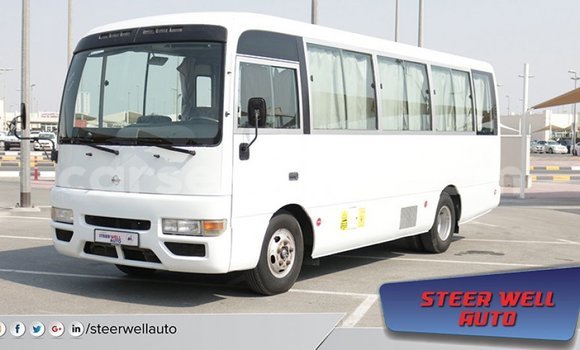 Buy Import Nissan 350Z White Car in Import - Dubai in East Mahé Buy Import Nissan 350Z White Car in Import - Dubai in East Mahé