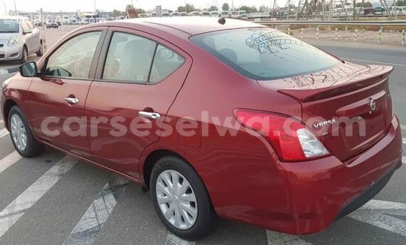 Acheter Import Voiture Nissan Versa Rouge à Import - Dubai, East Mahé Acheter Import Voiture Nissan Versa Rouge à Import - Dubai, East Mahé