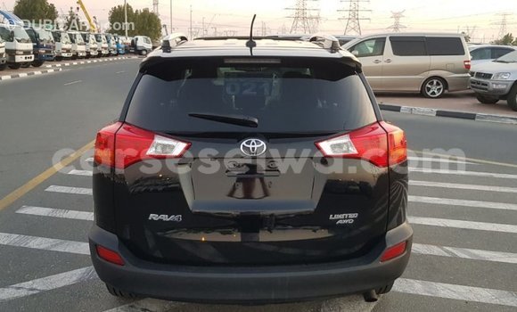 Acheter Import Utilitaire Toyota Ade Noir à Import - Dubai, East Mahé Acheter Import Utilitaire Toyota Ade Noir à Import - Dubai, East Mahé