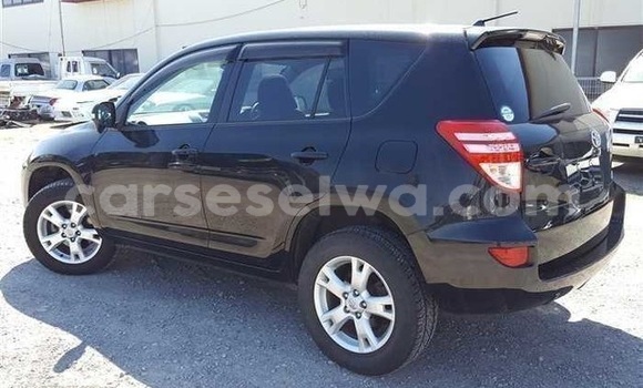 Acheter Occasion Voiture Toyota RAV4 Noir à Anse Royale, South Mahé Acheter Occasion Voiture Toyota RAV4 Noir à Anse Royale, South Mahé