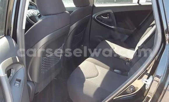 Acheter Occasion Voiture Toyota RAV4 Noir à Anse Royale, South Mahé Acheter Occasion Voiture Toyota RAV4 Noir à Anse Royale, South Mahé