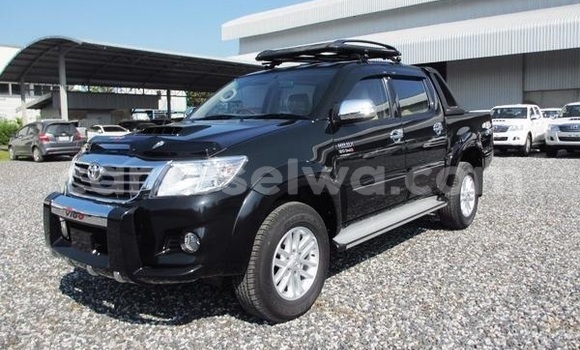 Acheter Occasion Voiture Toyota Hilux Noir à Mont Fleuri, Grand Victoria Acheter Occasion Voiture Toyota Hilux Noir à Mont Fleuri, Grand Victoria