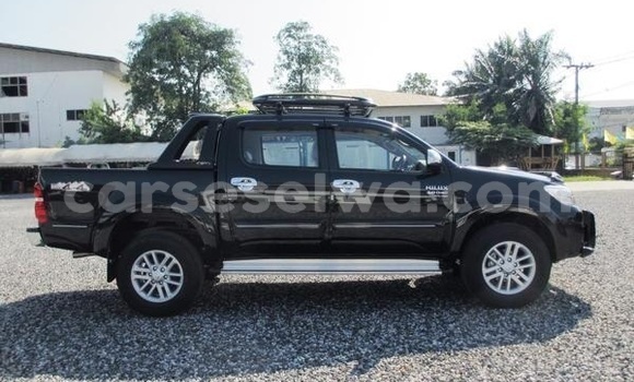 Acheter Occasion Voiture Toyota Hilux Noir à Mont Fleuri, Grand Victoria Acheter Occasion Voiture Toyota Hilux Noir à Mont Fleuri, Grand Victoria