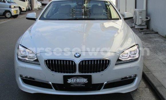 Acheter Occasion Voiture BMW 6er Blanc à Saint Louis, Grand Victoria Acheter Occasion Voiture BMW 6er Blanc à Saint Louis, Grand Victoria