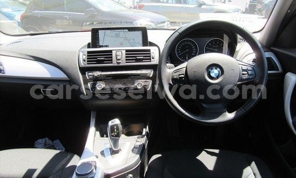 Acheter Occasion Voiture BMW 1er Rouge à Saint Louis, Grand Victoria Acheter Occasion Voiture BMW 1er Rouge à Saint Louis, Grand Victoria