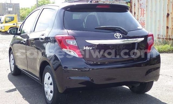 Acheter Occasion Voiture Toyota Vitz Noir à Saint Louis, Grand Victoria Acheter Occasion Voiture Toyota Vitz Noir à Saint Louis, Grand Victoria