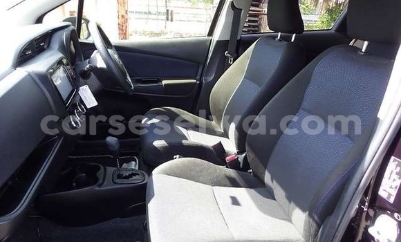 Acheter Occasion Voiture Toyota Vitz Noir à Saint Louis, Grand Victoria Acheter Occasion Voiture Toyota Vitz Noir à Saint Louis, Grand Victoria