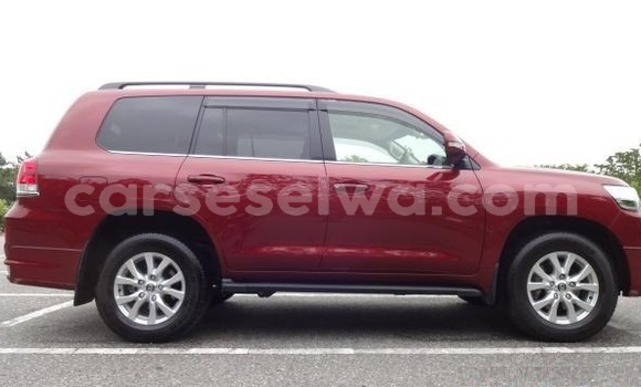 Acheter Occasion Voiture Toyota Land Cruiser Rouge à Saint Louis, Grand Victoria Acheter Occasion Voiture Toyota Land Cruiser Rouge à Saint Louis, Grand Victoria