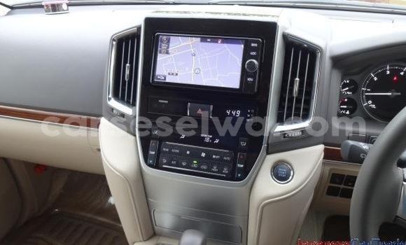 Acheter Occasion Voiture Toyota Land Cruiser Rouge à Saint Louis, Grand Victoria Acheter Occasion Voiture Toyota Land Cruiser Rouge à Saint Louis, Grand Victoria