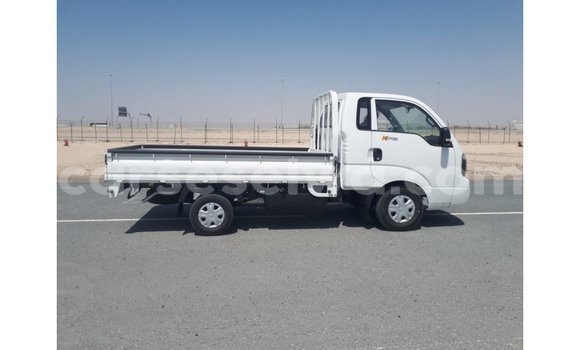 Acheter Import Utilitaire Kia K2700 Blanc à Import - Dubai, East Mahé