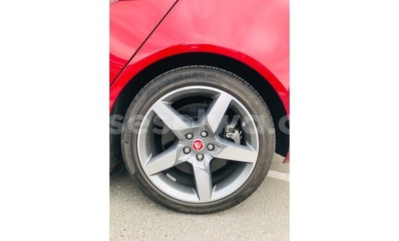 Acheter Import Voiture Jaguar XE Rouge à Import - Dubai, East Mahé Acheter Import Voiture Jaguar XE Rouge à Import - Dubai, East Mahé