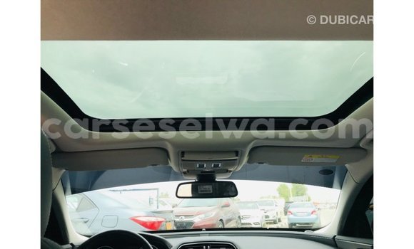 Acheter Import Voiture Jaguar XE Rouge à Import - Dubai, East Mahé Acheter Import Voiture Jaguar XE Rouge à Import - Dubai, East Mahé