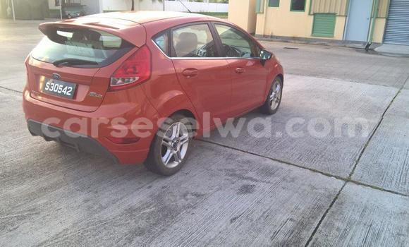 Acheter Occasion Voiture Ford Fiesta Autre à Roche Caïman, Grand Victoria