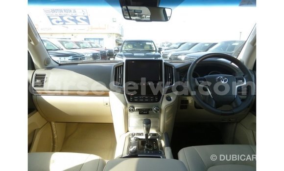 Buy Import Toyota Land Cruiser Black Car in Import - Dubai in East Mahé Buy Import Toyota Land Cruiser Black Car in Import - Dubai in East Mahé