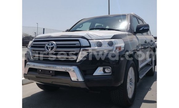 Acheter Import Voiture Toyota Land Cruiser Autre à Import - Dubai, East Mahé Acheter Import Voiture Toyota Land Cruiser Autre à Import - Dubai, East Mahé
