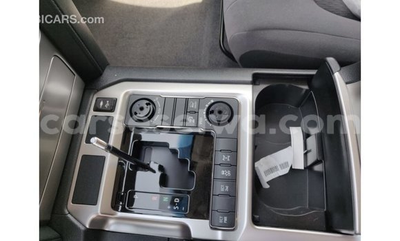 Acheter Import Voiture Toyota Land Cruiser Autre à Import - Dubai, East Mahé Acheter Import Voiture Toyota Land Cruiser Autre à Import - Dubai, East Mahé