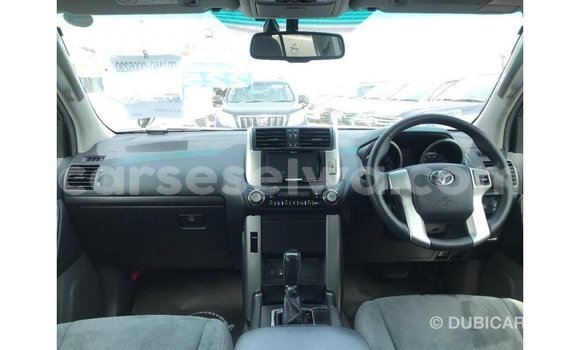 Buy Import Toyota Land Cruiser Black Car in Import - Dubai in East Mahé Buy Import Toyota Land Cruiser Black Car in Import - Dubai in East Mahé