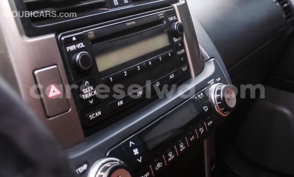 Acheter Import Voiture Toyota Prado Blanc à Import - Dubai, East Mahé Acheter Import Voiture Toyota Prado Blanc à Import - Dubai, East Mahé