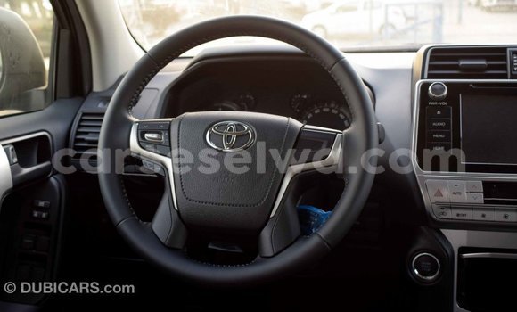 Buy Import Toyota Land Cruiser Black Car in Import - Dubai in East Mahé Buy Import Toyota Land Cruiser Black Car in Import - Dubai in East Mahé