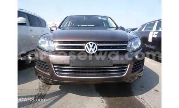 Buy Import Volkswagen Touareg Brown Car in Import - Dubai in East Mahé Buy Import Volkswagen Touareg Brown Car in Import - Dubai in East Mahé