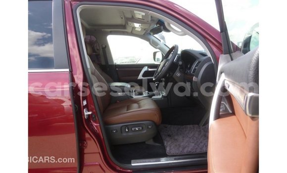 Buy Import Toyota Land Cruiser Other Car in Import - Dubai in East Mahé Buy Import Toyota Land Cruiser Other Car in Import - Dubai in East Mahé