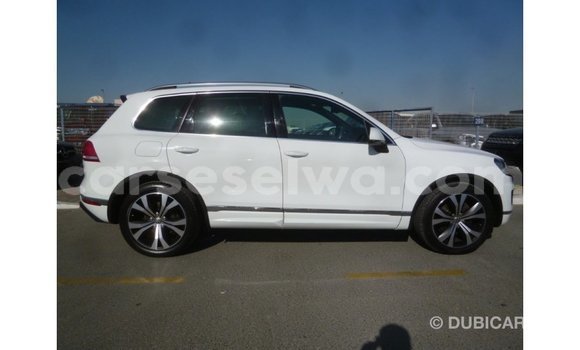 Buy Import Volkswagen Touareg White Car in Import - Dubai in East Mahé Buy Import Volkswagen Touareg White Car in Import - Dubai in East Mahé