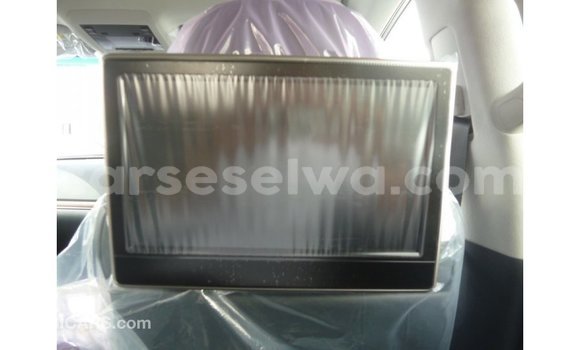 Acheter Import Voiture Toyota Land Cruiser Autre à Import - Dubai, East Mahé Acheter Import Voiture Toyota Land Cruiser Autre à Import - Dubai, East Mahé