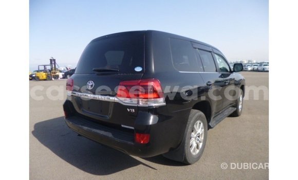 Buy Import Toyota Land Cruiser Black Car in Import - Dubai in East Mahé Buy Import Toyota Land Cruiser Black Car in Import - Dubai in East Mahé
