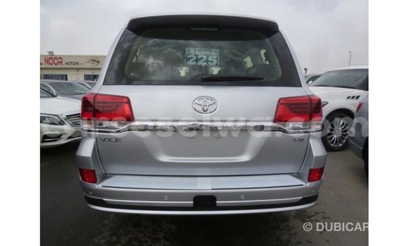 Buy Import Toyota Land Cruiser Other Car in Import - Dubai in East Mahé Buy Import Toyota Land Cruiser Other Car in Import - Dubai in East Mahé