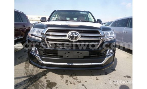 Acheter Import Voiture Toyota Land Cruiser Noir à Import - Dubai, East Mahé Acheter Import Voiture Toyota Land Cruiser Noir à Import - Dubai, East Mahé