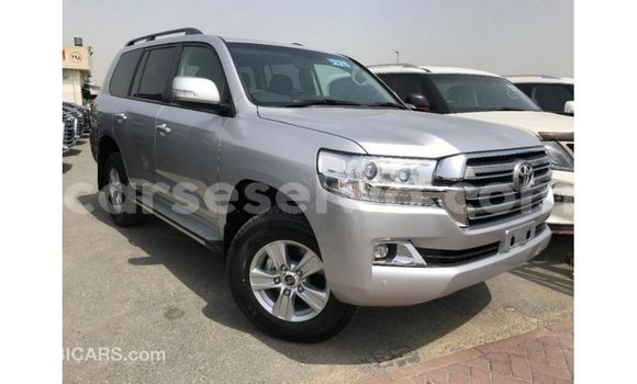 Acheter Import Voiture Toyota Land Cruiser Autre à Import - Dubai, East Mahé Acheter Import Voiture Toyota Land Cruiser Autre à Import - Dubai, East Mahé
