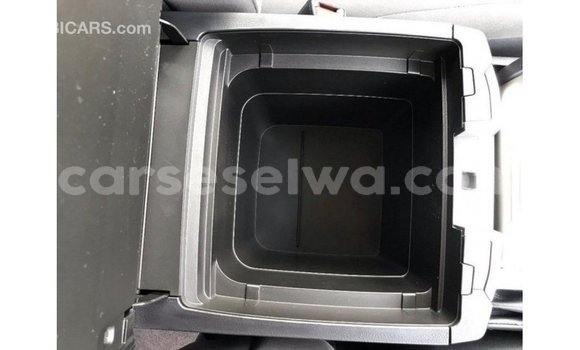 Acheter Import Voiture Toyota Land Cruiser Autre à Import - Dubai, East Mahé Acheter Import Voiture Toyota Land Cruiser Autre à Import - Dubai, East Mahé