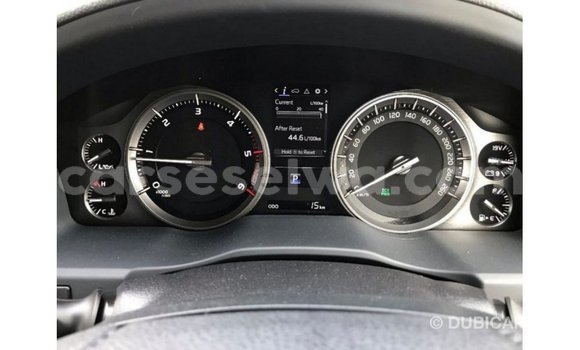 Acheter Import Voiture Toyota Land Cruiser Autre à Import - Dubai, East Mahé Acheter Import Voiture Toyota Land Cruiser Autre à Import - Dubai, East Mahé