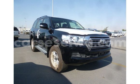 Buy Import Toyota Land Cruiser Black Car in Import - Dubai in East Mahé Buy Import Toyota Land Cruiser Black Car in Import - Dubai in East Mahé