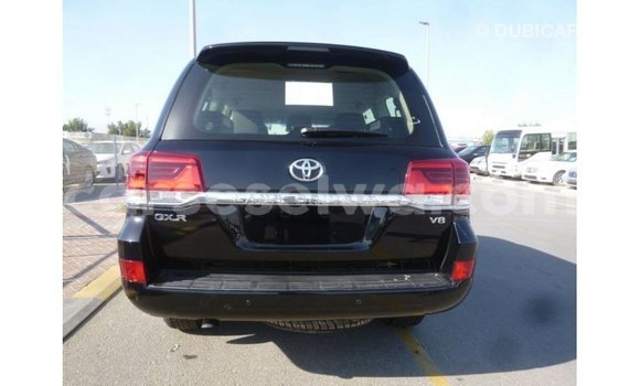 Buy Import Toyota Land Cruiser Black Car in Import - Dubai in East Mahé Buy Import Toyota Land Cruiser Black Car in Import - Dubai in East Mahé