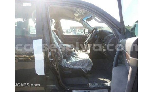 Buy Import Toyota Land Cruiser Black Car in Import - Dubai in East Mahé Buy Import Toyota Land Cruiser Black Car in Import - Dubai in East Mahé