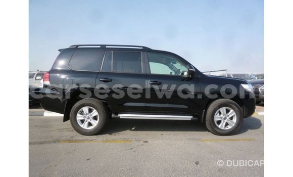 Buy Import Toyota Land Cruiser Black Car in Import - Dubai in East Mahé Buy Import Toyota Land Cruiser Black Car in Import - Dubai in East Mahé