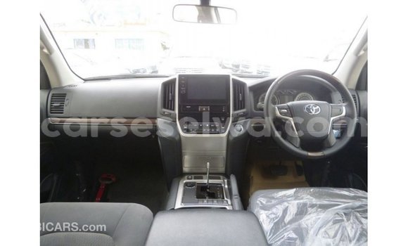 Buy Import Toyota Land Cruiser Black Car in Import - Dubai in East Mahé Buy Import Toyota Land Cruiser Black Car in Import - Dubai in East Mahé