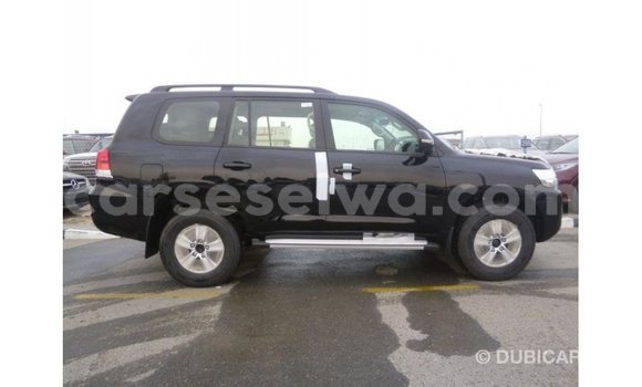Buy Import Toyota Land Cruiser Black Car in Import - Dubai in East Mahé Buy Import Toyota Land Cruiser Black Car in Import - Dubai in East Mahé