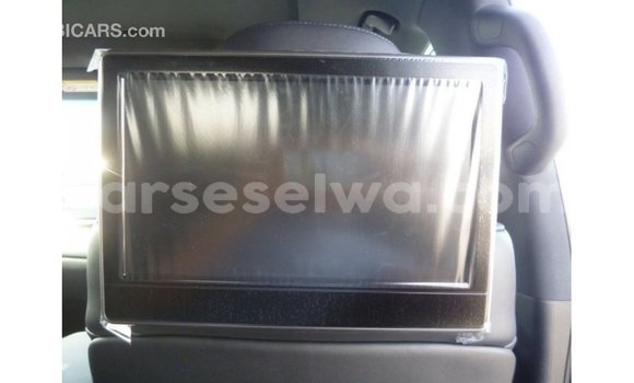 Acheter Import Voiture Lexus LX Noir à Import - Dubai, East Mahé Acheter Import Voiture Lexus LX Noir à Import - Dubai, East Mahé