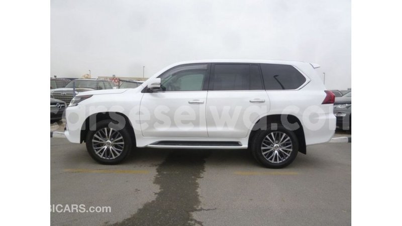 Big with watermark a86046b4 c382 404f b1db b357b9e62dc8