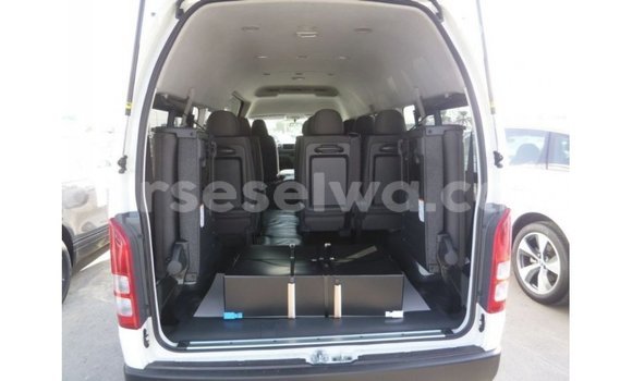 Buy Import Toyota Hiace White Car in Import - Dubai in East Mahé Buy Import Toyota Hiace White Car in Import - Dubai in East Mahé