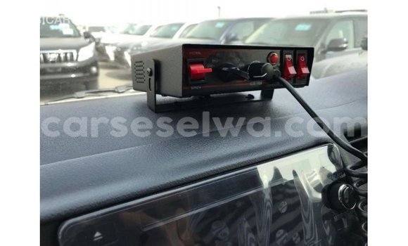 Buy Import Toyota Hiace White Car in Import - Dubai in East Mahé Buy Import Toyota Hiace White Car in Import - Dubai in East Mahé