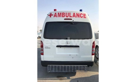 Buy Import Toyota Hiace White Car in Import - Dubai in East Mahé Buy Import Toyota Hiace White Car in Import - Dubai in East Mahé