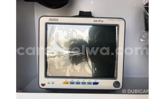 Buy Import Toyota Hiace White Car in Import - Dubai in East Mahé Buy Import Toyota Hiace White Car in Import - Dubai in East Mahé